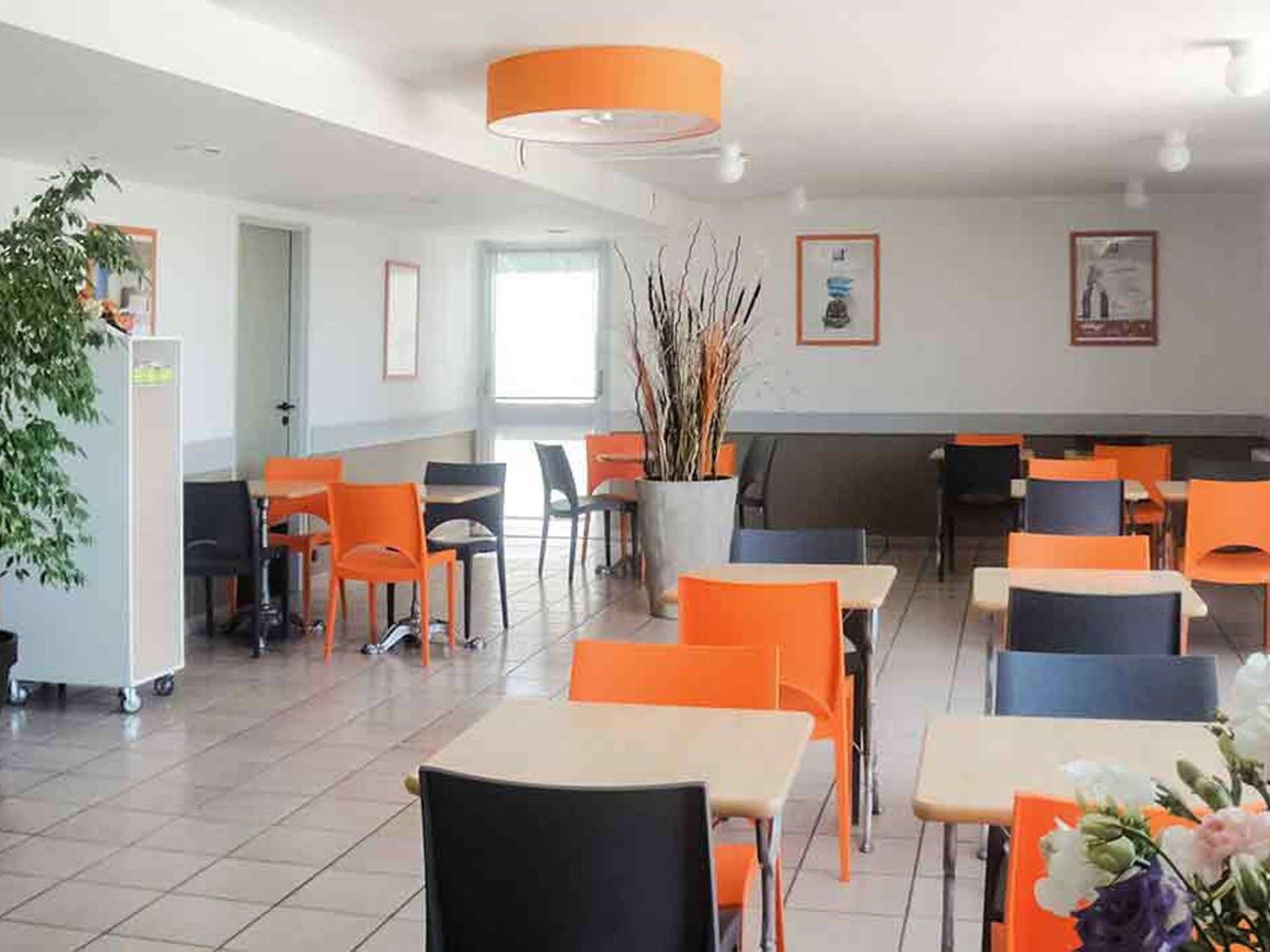 ibis budget Châtellerault Nord Eksteriør bilde