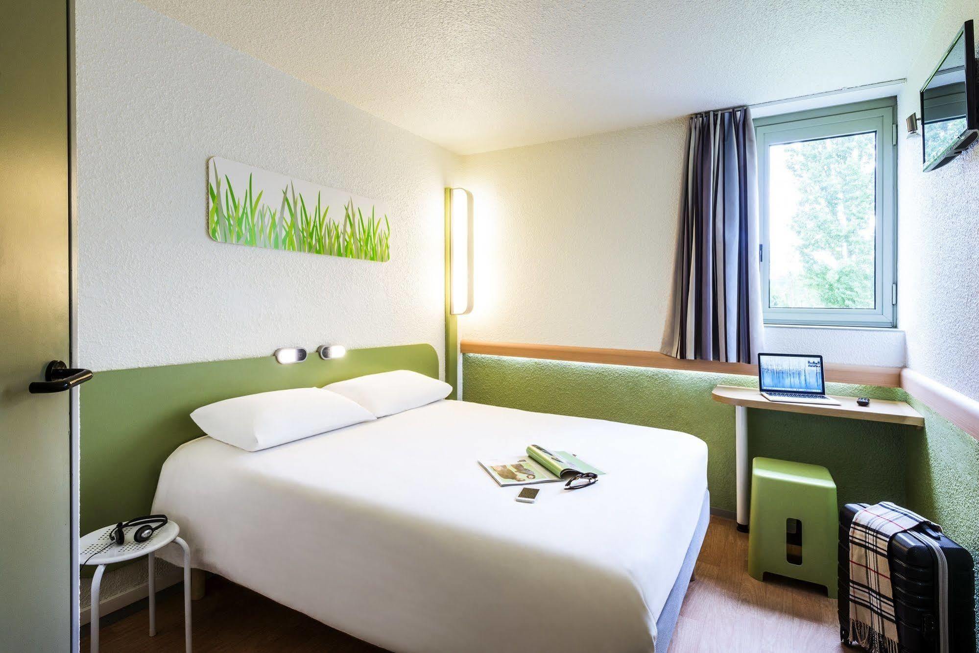 ibis budget Châtellerault Nord Eksteriør bilde